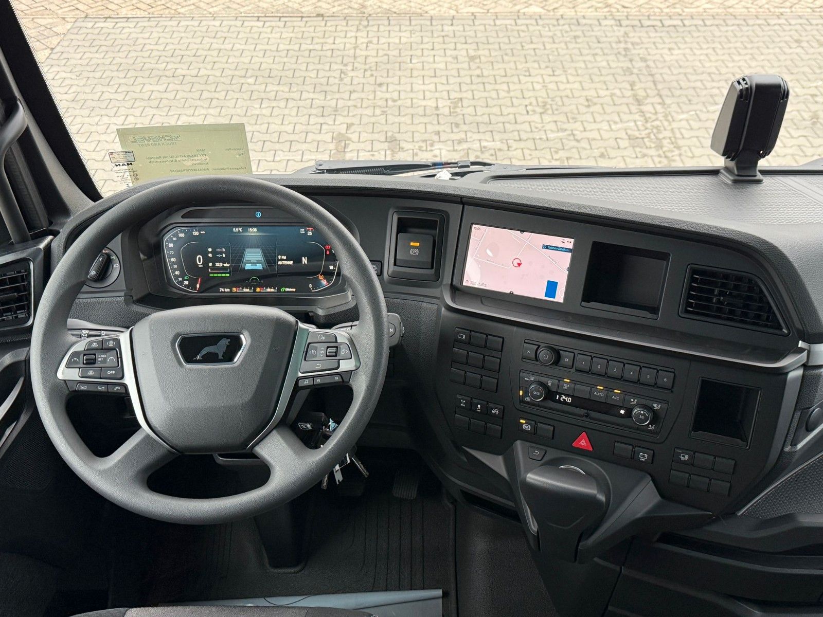 Fahrzeugabbildung MAN TGX 18.520 LL SU D30 Retarder PTO & Hubsattel*