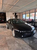 Alfa Romeo 159 (TÜV 1 Jahr) 1.9 JTS - Alfa Romeo 159 aus 2005