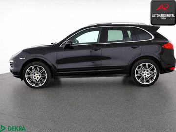 Porsche Cayenne - 2