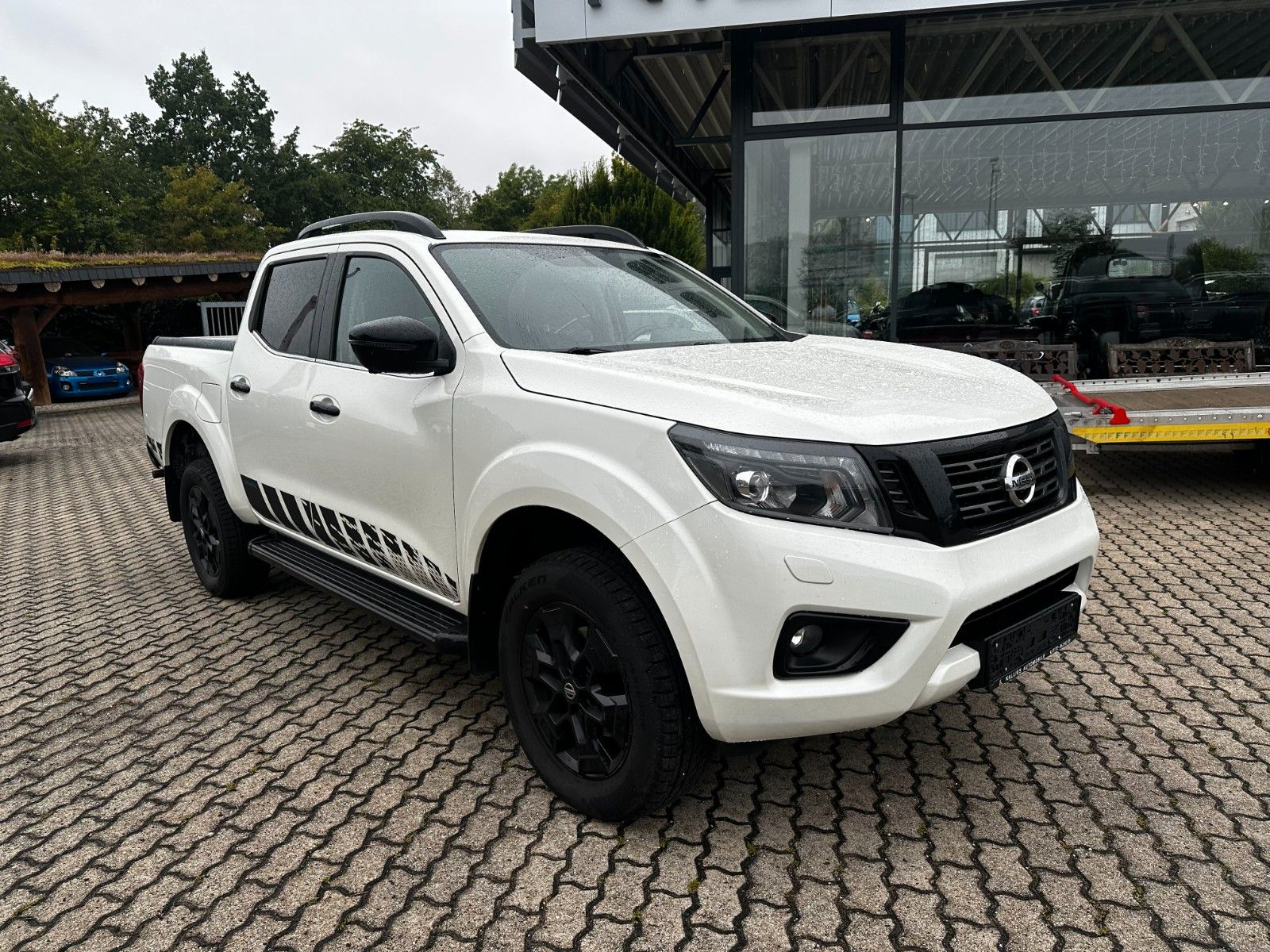 Fahrzeugabbildung Nissan Navara NP300 Acenta King Cab 4x4