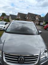 Volkswagen Touran 2.0 TDI Highline, Grau Metallic - mit Diesel-Antrieb: Grau, Metallic