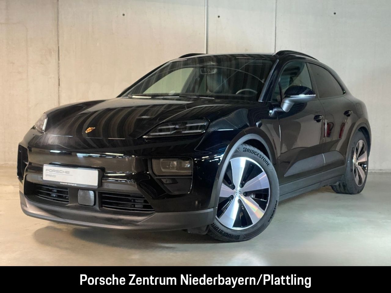 PORSCHE Macan 4 | Luftfederung | Panorama Dachsystem |