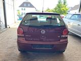 Volkswagen Polo IV Sportline ! 1.Hand ! TÜV & Service Neu ! - Volkswagen Polo Sportline mit Benzin-Antrieb