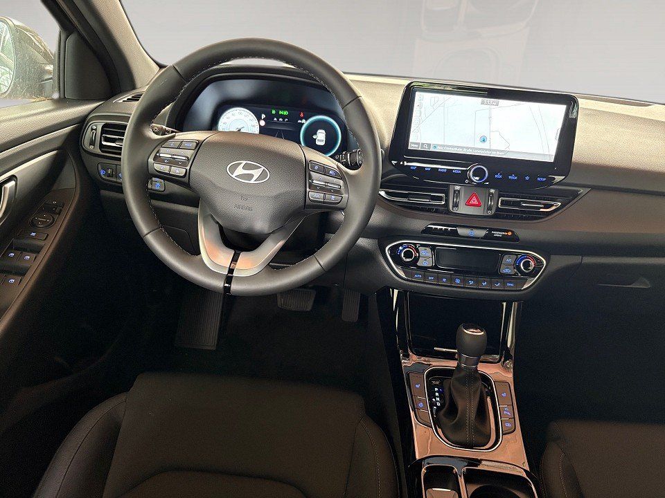 Fahrzeugabbildung Hyundai i30 1.0T 100PS DCT ADVANTAGE Plus-Paket