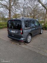 Ford Tourneo Connect 2.0 EcoBlue 90kW Titanium Au... - Ford Tourneo Connect mit Diesel-Antrieb: Kombi