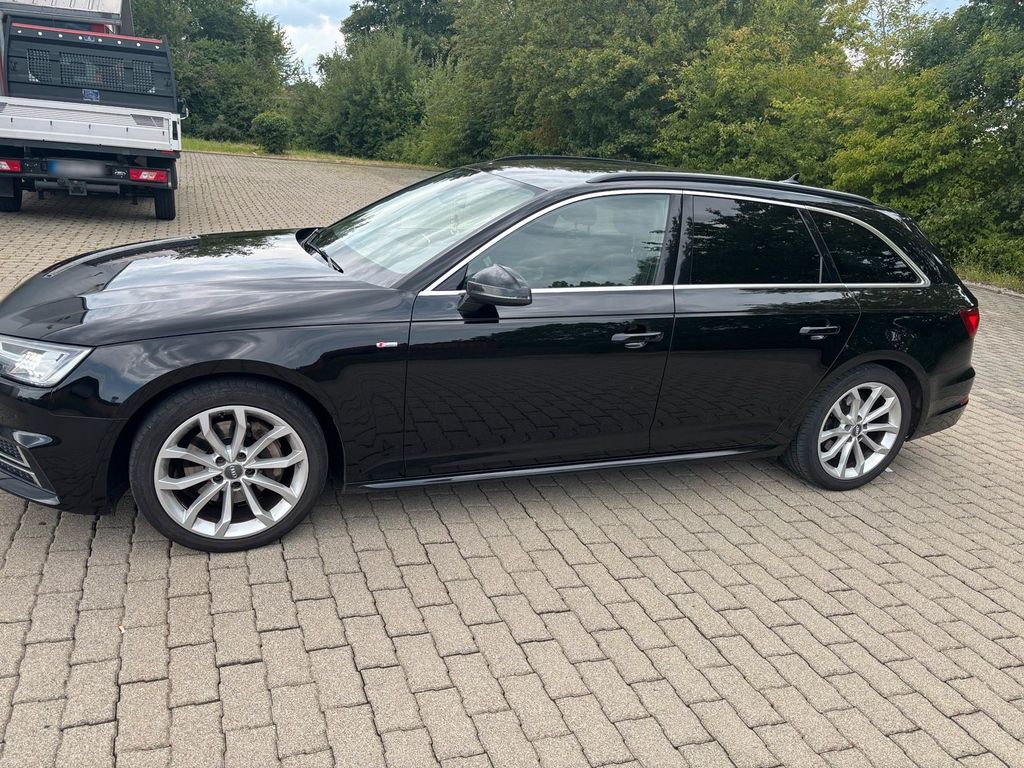 Image of Audi A4