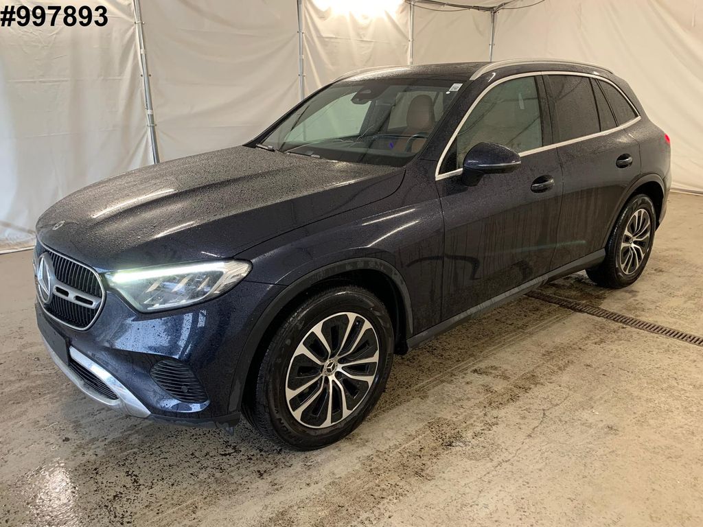 Image of Mercedes-Benz GLC 220