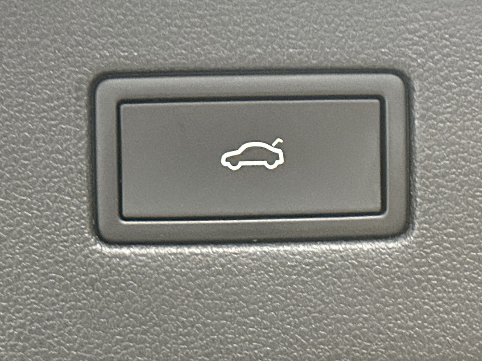 Fahrzeugabbildung Volkswagen Tiguan Allspace 2.0 TDI DSG 4M Life NAV+LED+AHK