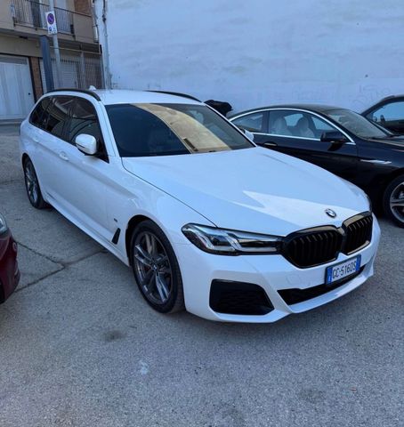 BMW Bmw 520 520d 48V Touring Msport