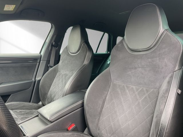 Skoda Superb Combi III 2.0 TSI DSG 4x4 Sportline XENON