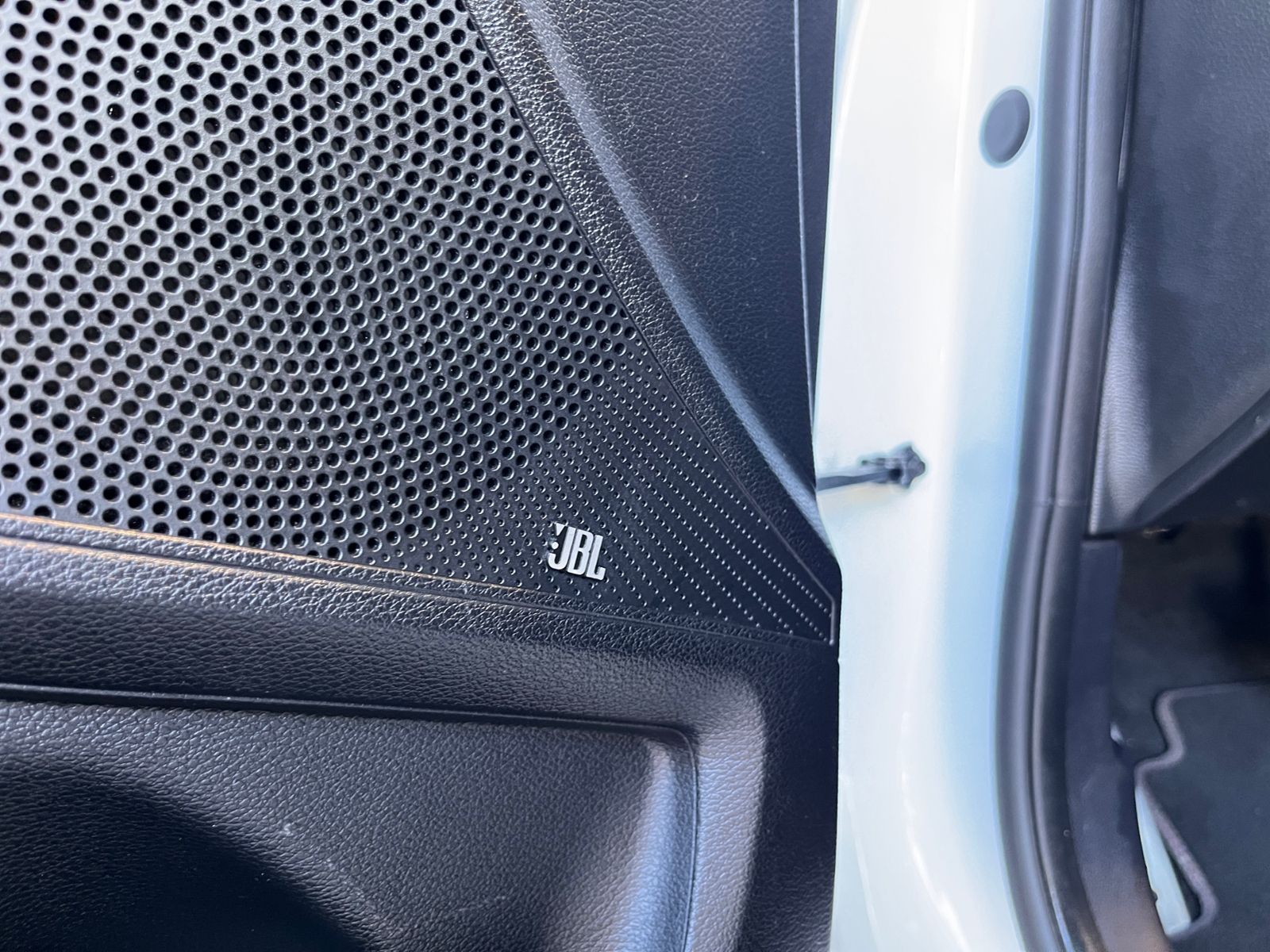 Fahrzeugabbildung Kia ProCeed GT AHK PANO KLIMA LED NAVI ALU