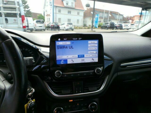 FORD Fiesta Cool & Connect – Bild 2