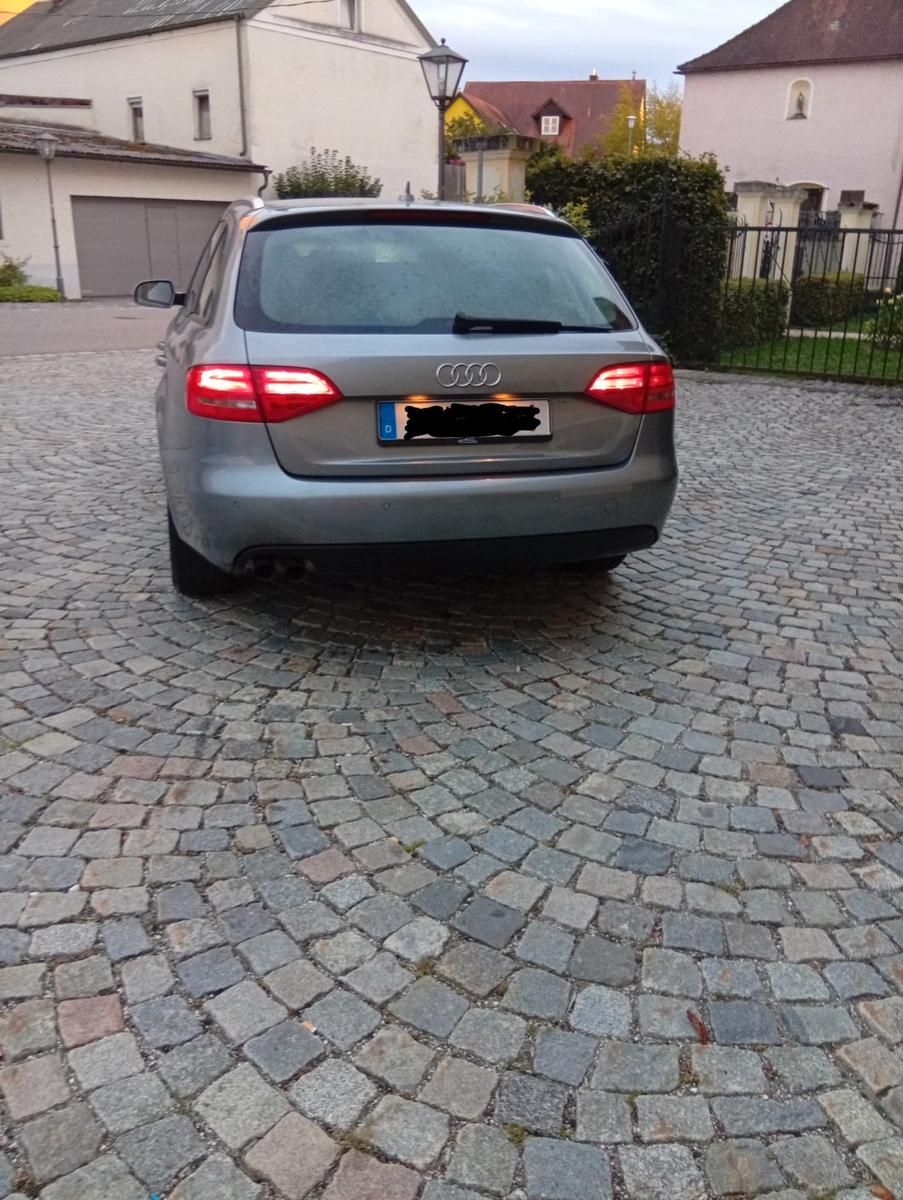 Audi A4 2011 — rear view