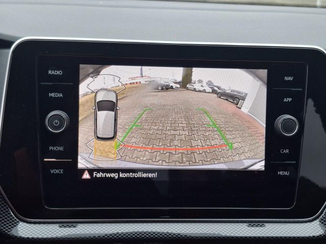 T-CROSS 1.0 TSI DSG R-LINE CAM+IQ.LIGHT+NAVI+DAB
