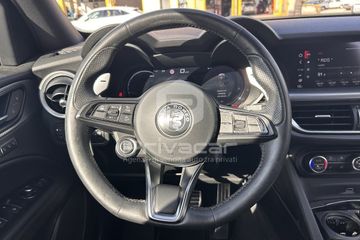 Alfa-Romeo Stelvio - 12