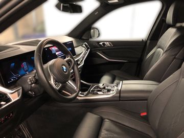 BMW X7 M60 - 7