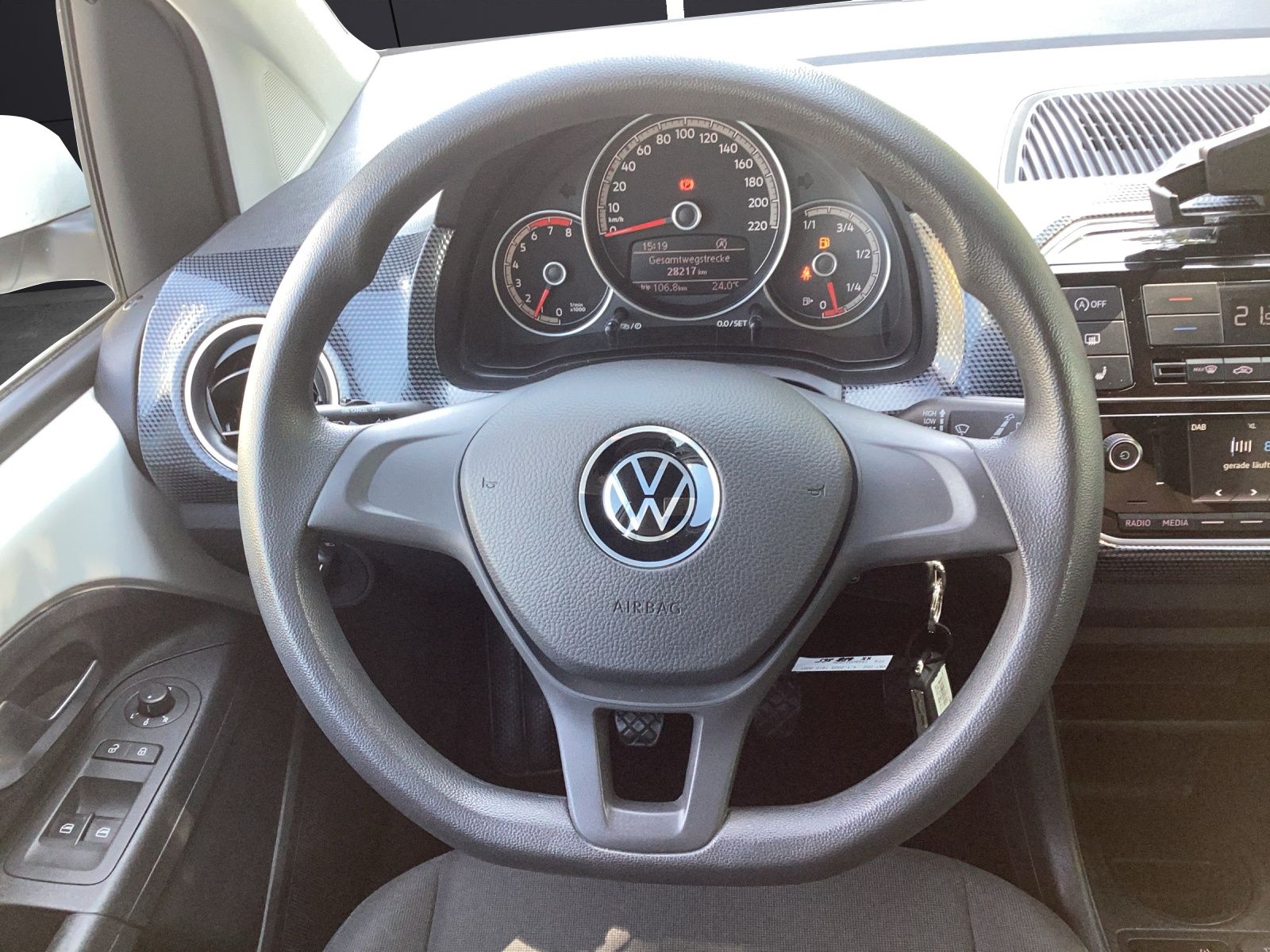 Fahrzeugabbildung Volkswagen up! GRA NSW REAR VIEW CLIMATRONIC