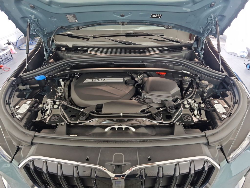 BMW X1 xDrive20d Aut. AHK LED Sitzheizung Komfortzg foto 21