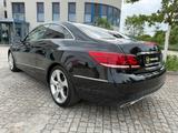 Mercedes-Benz E 200 Coupe Sport Edit AUTOMATIK/NAVI/LED/GARANT - Mercedes-Benz E 200 aus 2015