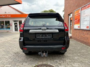 Toyota Land Cruiser - 5