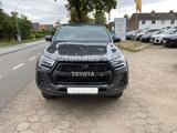 Toyota Hilux 2.8 GR Sport DoubleCab *Rollo+JBL+360* - gebrauchte Toyota Hilux aus dem Jahr 2023