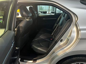 Bild 10 Toyota Andere Camry Hybrid 2.5 Executive - LED | SHZ | RFK