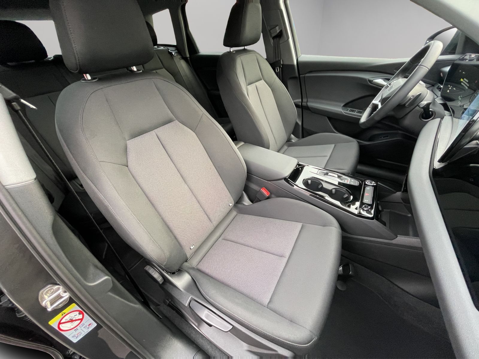 Audi Q6 e-tron - Bild 17
