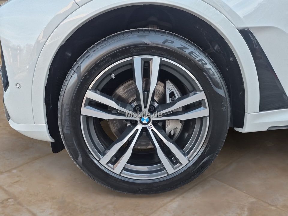BMW X7 - Bild 2