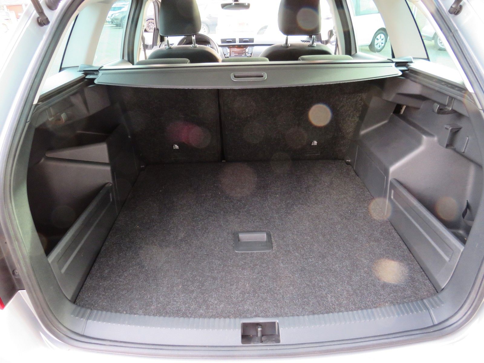 Fahrzeugabbildung SKODA Fabia Combi Ambition APP-CONNECT GRA PDC SITZH.1