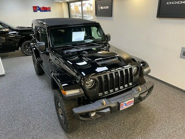 Fahrzeugabbildung Jeep 392 UNLIMITED RUBICON 6.4L-V8 SKY ONE TOP-CAM