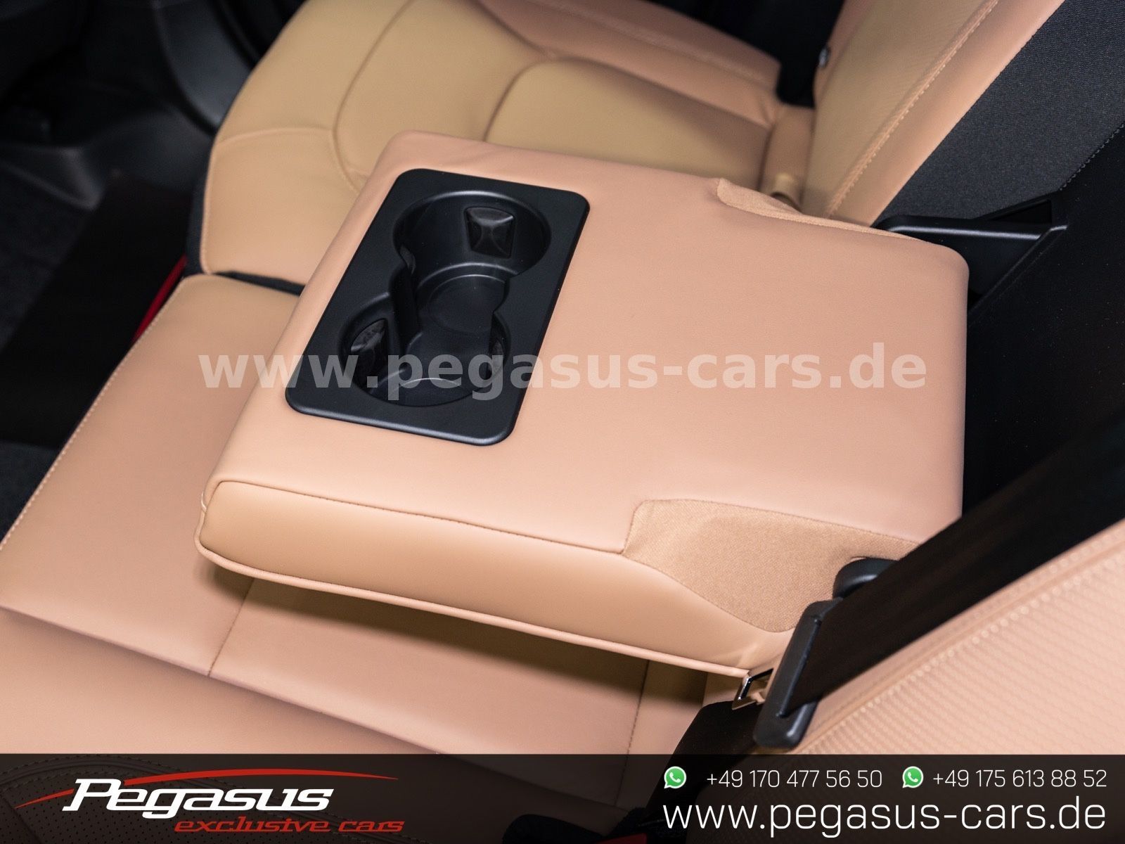 LAND ROVER Defender - 34