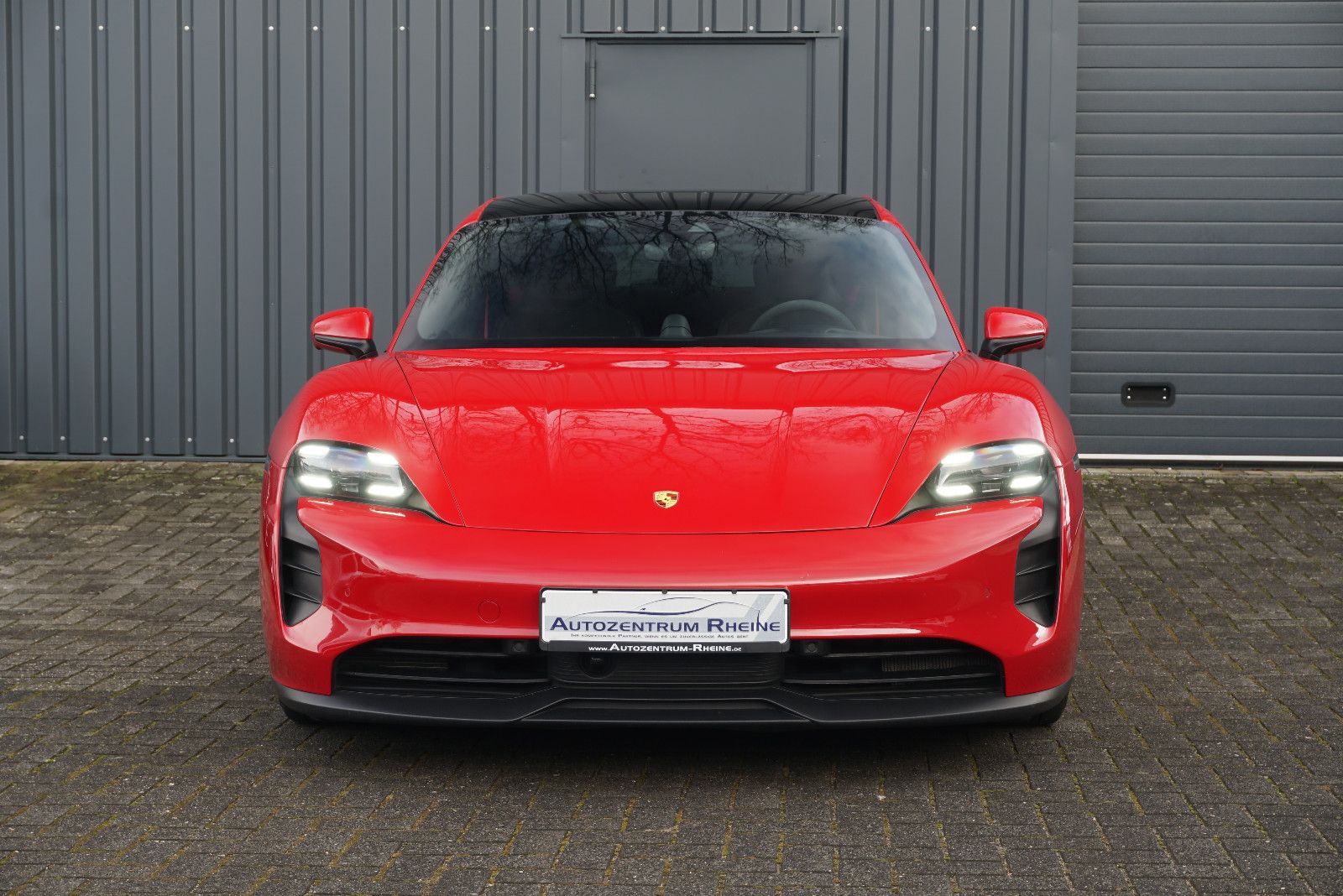 Porsche Taycan - Bild 2