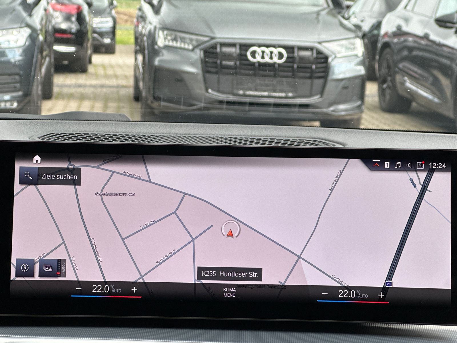 Fahrzeugabbildung BMW 320 d Touring M-Sport NAV+LED+KAMERA+H&K+18ZO+DA