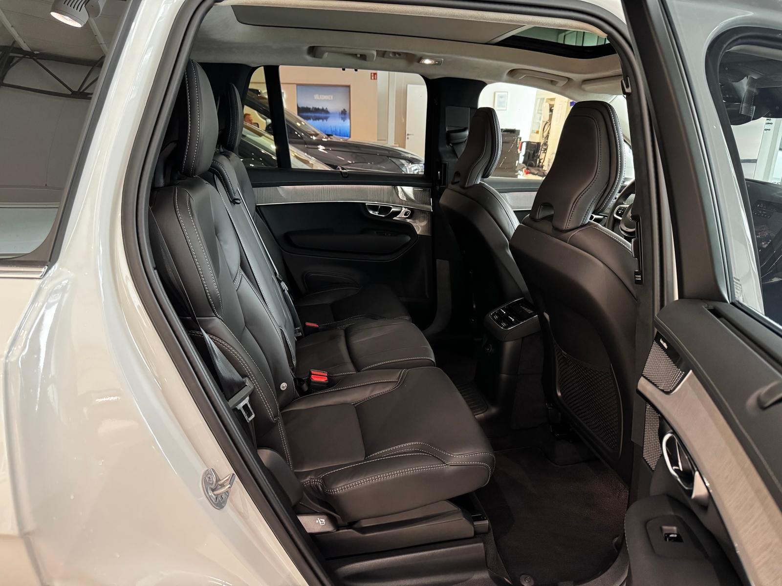 Volvo XC90 - Bild 11