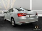 Skoda Superb Lim. Style Navi CarPlay LED RFK ACC SHZ - Skoda Superb mit Diesel-Antrieb: Limousine