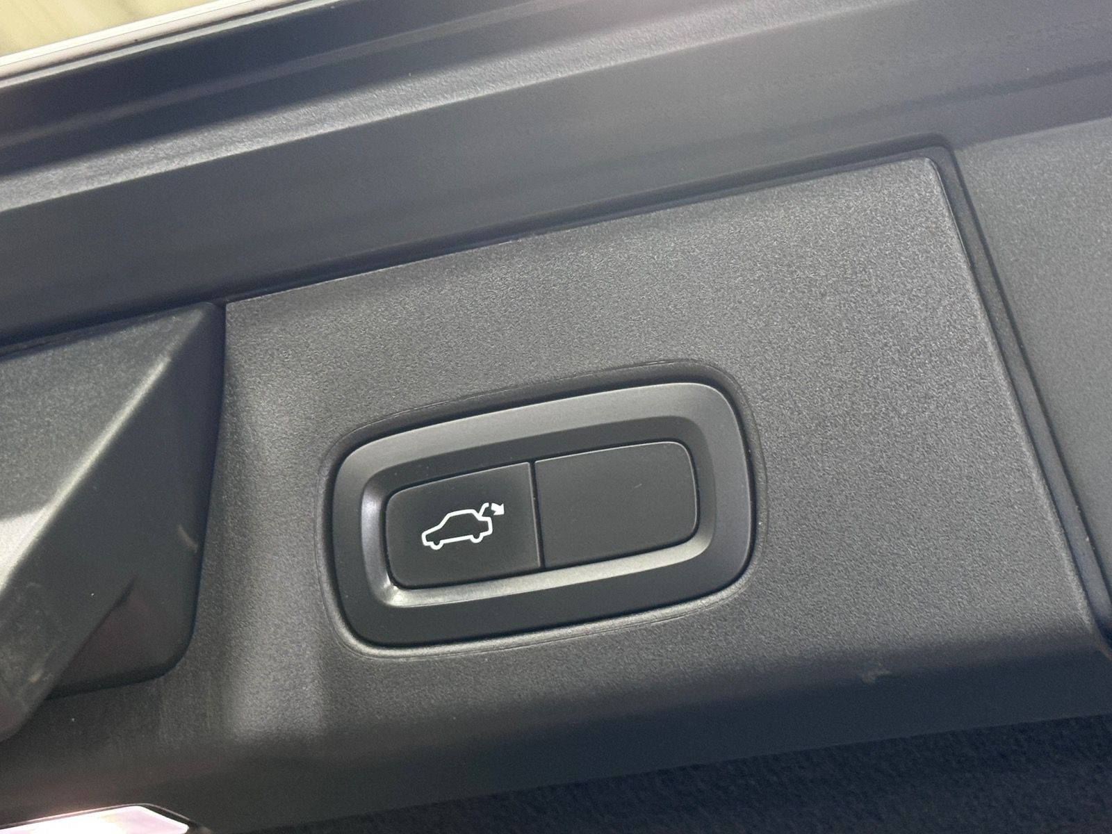 Volvo V90 Cross Country Pro D5 AWD | AHK LED NAVI 360° foto 14