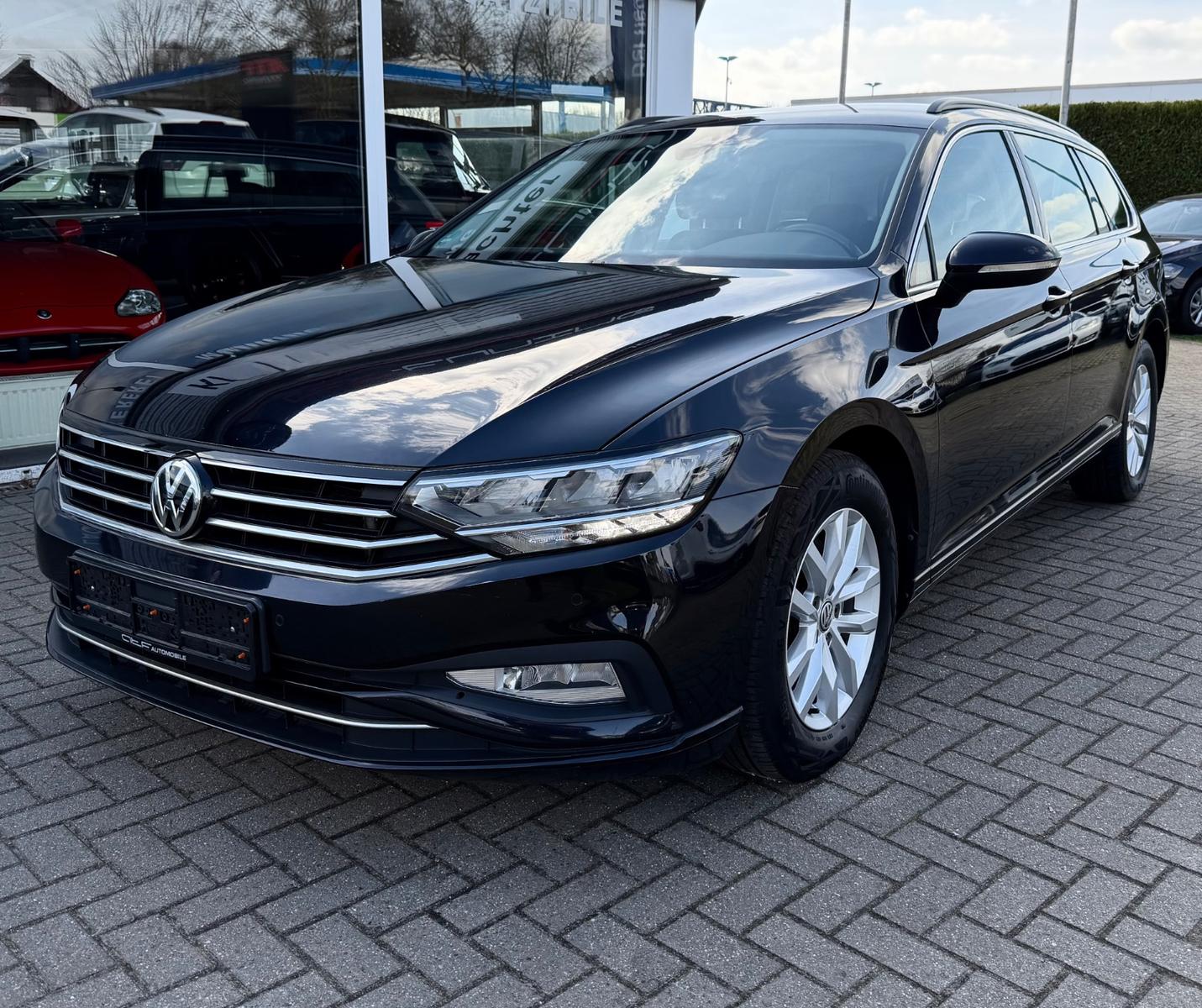 Volkswagen Passat Variant Business / Navig