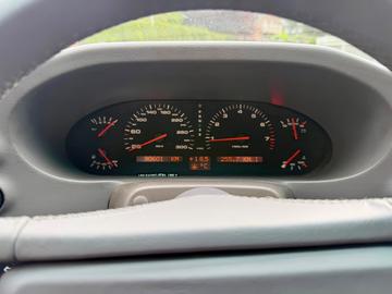 1990 Porsche 928 照片 2