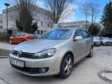 Volkswagen Golf VI Variant Highline - Volkswagen Golf: Beige