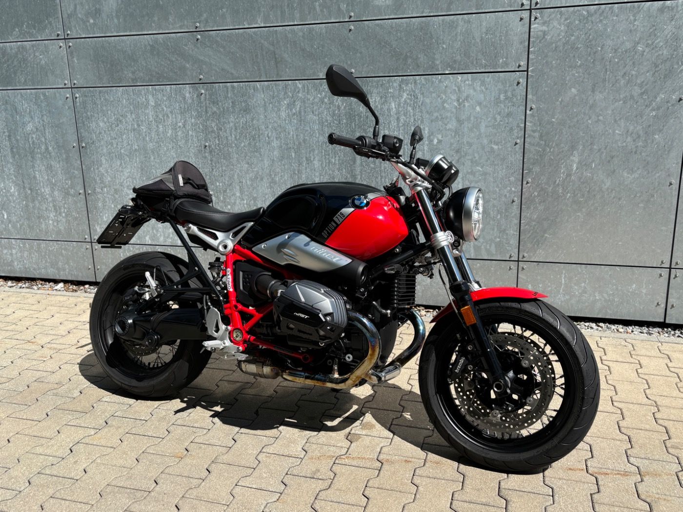 Fahrzeugabbildung BMW R nine T Pure