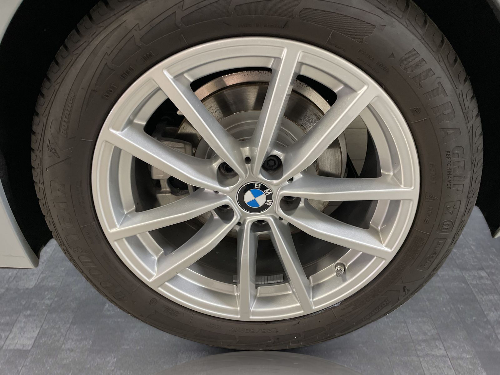 BMW 320 - Bild 14