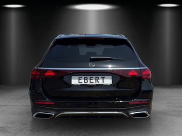 Mercedes E 220 - 4