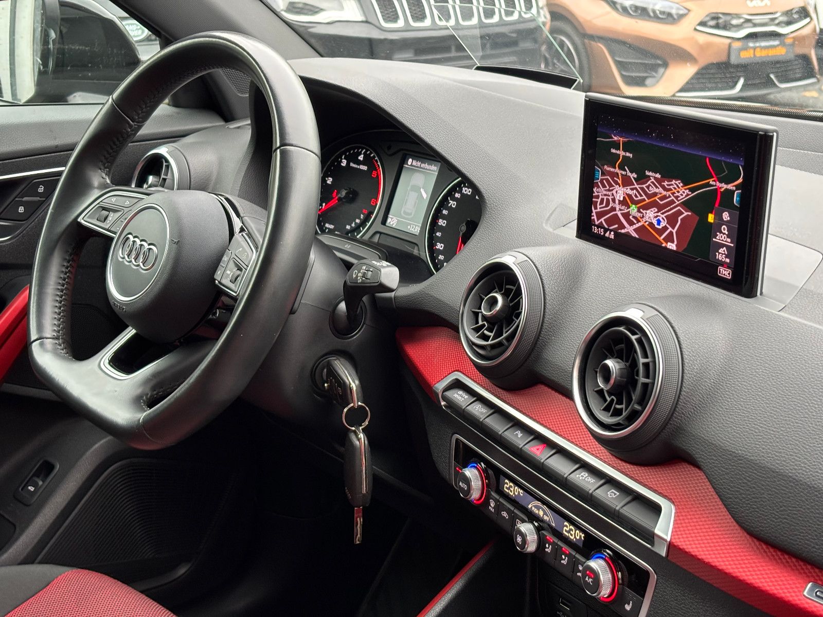 Fahrzeugabbildung Audi Q2 quattro sport/S-LINE/HEAD-UP/KAMERA/B&O