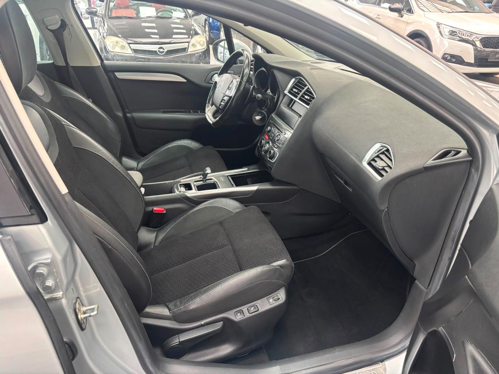 Citroën C4 Lim. Exclusive Automatik _Historie lückenlos