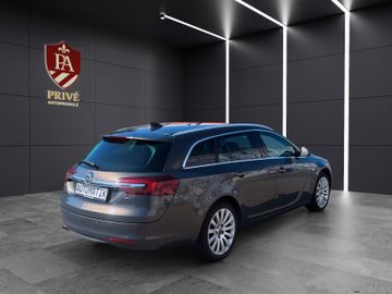 Opel Insignia - 11