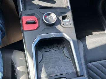 Jeep Compass E-Hybrid First Edition PANORAMA ACC LED