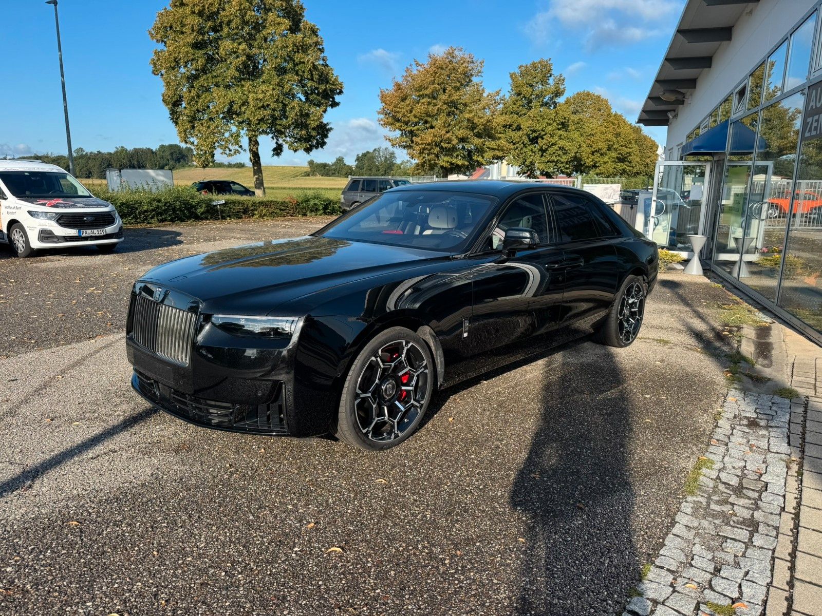 Rolls-Royce Ghost Black Badge foto 2