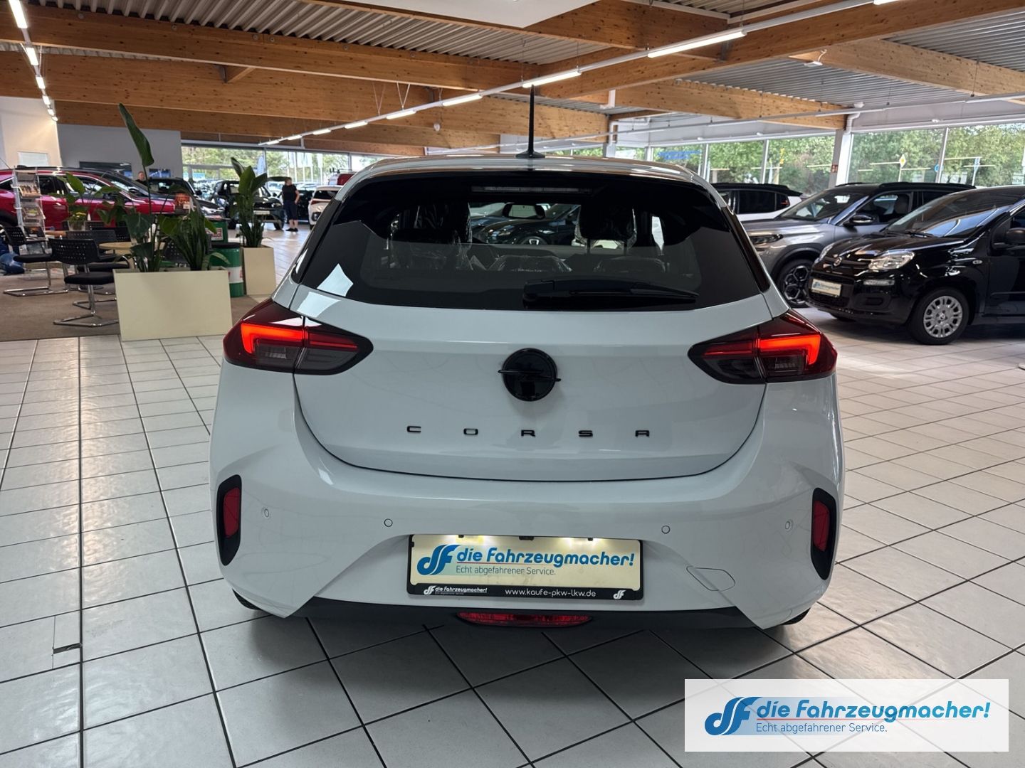 Fahrzeugabbildung Opel Corsa-e GS LED Apple CarPlay Android Auto Klimaa