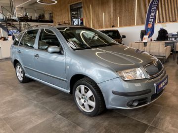 Skoda Fabia Combi Elegance Aut. *KLIMA*SHZ*TÜV*