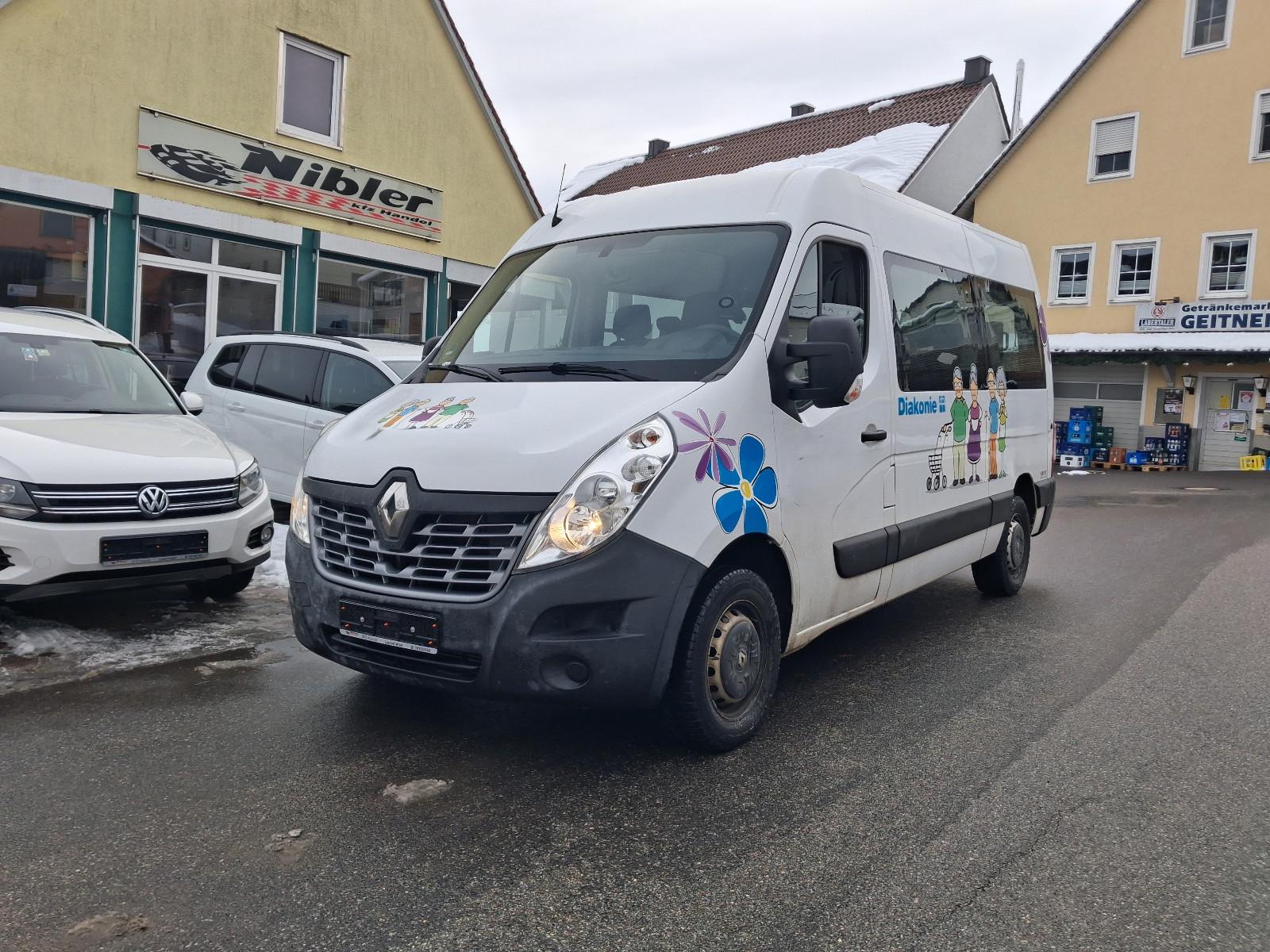 Renault Master III Kombi 2,3 dci L2H2 9-Sitzer  RAMPE